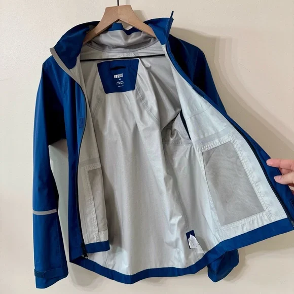 REI co-op Junction Cycling Rain Jacket - Women's small - Picture 5 of 6